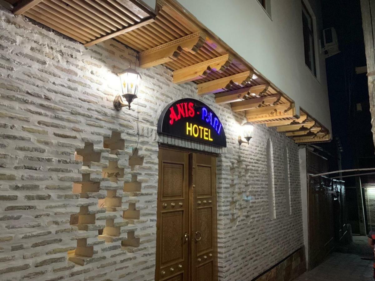 בוקורו Anis-Pari Hotel מראה חיצוני תמונה