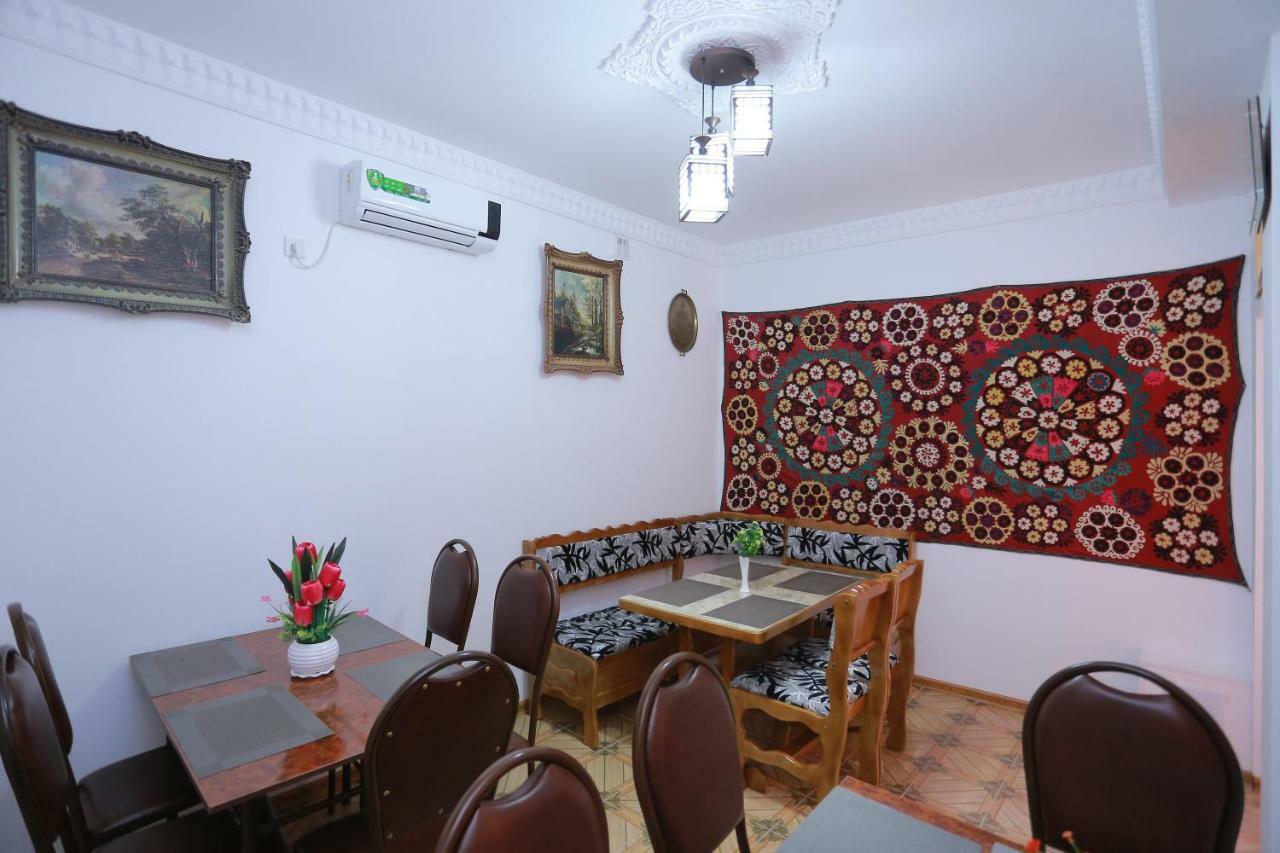 בוקורו Anis-Pari Hotel מראה חיצוני תמונה