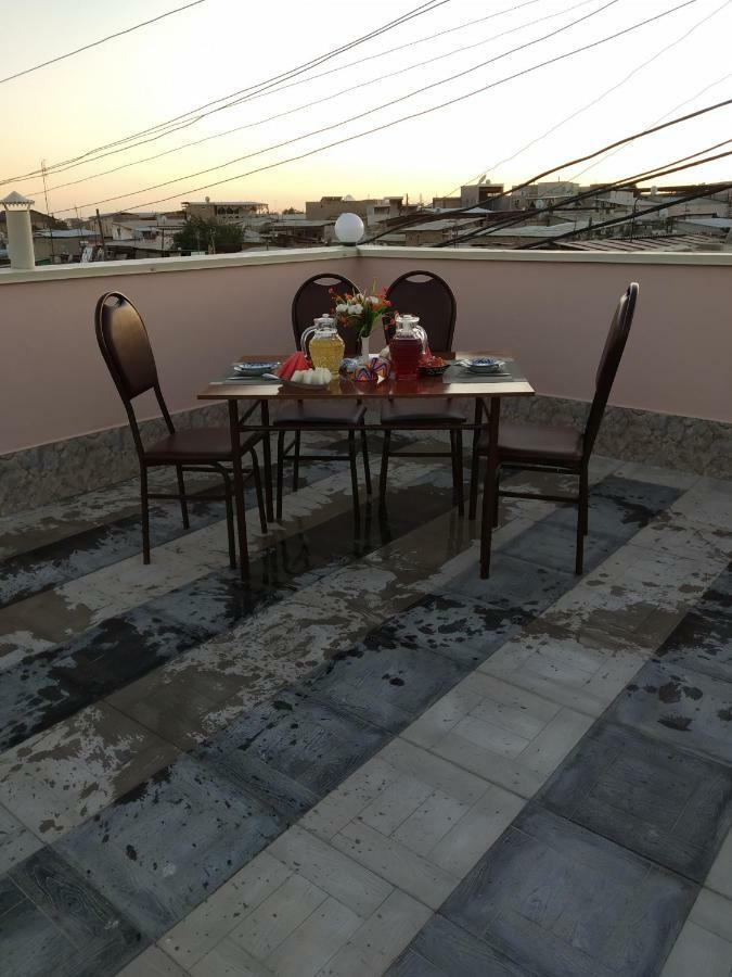 בוקורו Anis-Pari Hotel מראה חיצוני תמונה